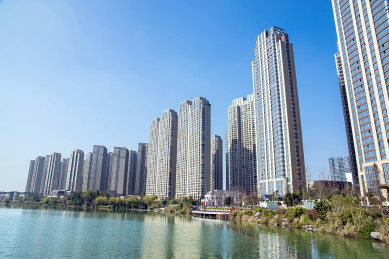 湖南长沙梅溪湖公园的房地产楼盘